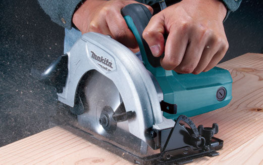 منشار دائري سكل 1050 واط من M5802B ماكيتا Makita